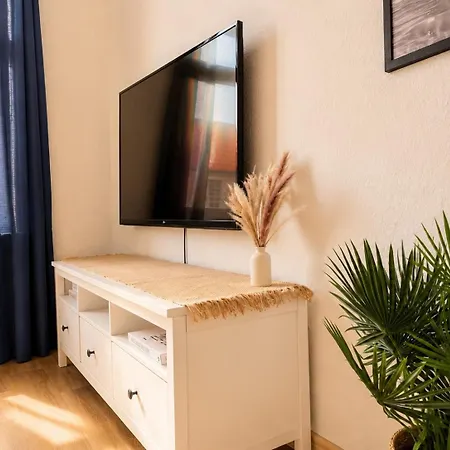 公寓 Maritimes Altstadt Mit Wlan Und Workstation Wißmar